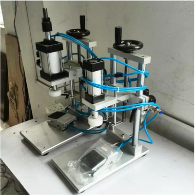 Máquina de tampar parafuso de perfume PLC com acionamento pneumático multifuncional