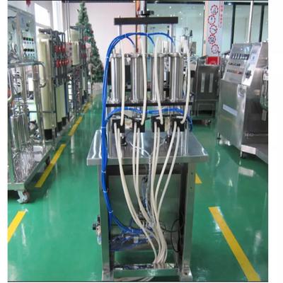 Máquina de engarrafamento a vácuo durável de 2,2 KW, máquina pneumática de enchimento de frascos de perfume