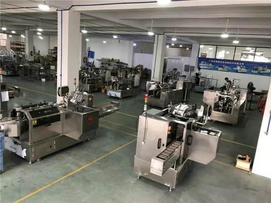 Máquina de embalagem automática de cosméticos compacta de alta velocidade