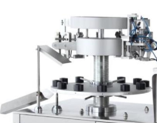 Máquina de enchimento e vedação de pasta multifuncional à prova de vazamentos 15 latas/min