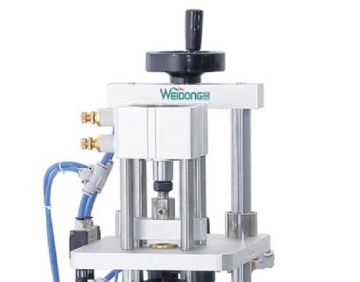 Máquina de tampar frascos de perfume de mesa