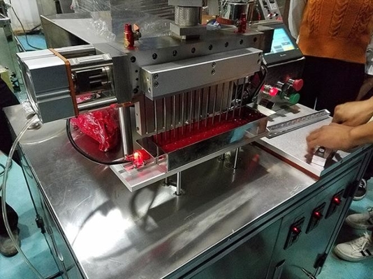 Máquina de enchimento de batom de aço inoxidável, linha de engarrafamento automática multifuncional