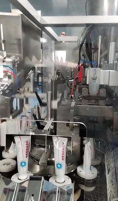 20- 60pcs / Min Máquina de enchimento de tubos de alumínio com precisão ≤ ± 1% Dimensão 1500*1000*1800mm