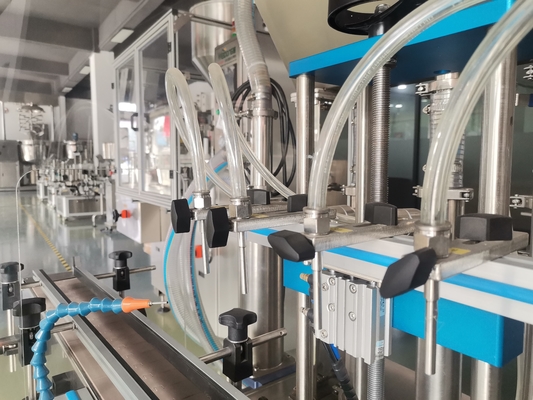 máquina de enchimento 30Ml líquida servo para o doce do champô da garrafa de ketchup do chantiliy