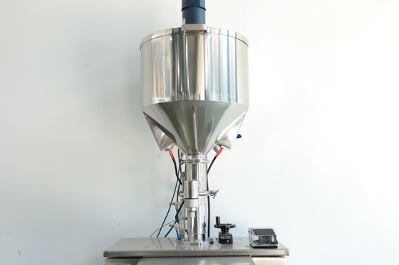 Máquina de enchimento líquida cosmética da pasta quantitativa de dupla finalidade