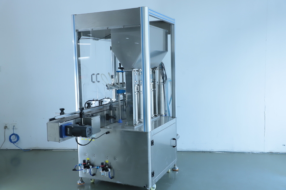 10 Cabeças Máquina de enchimento de líquido cosmético de 450 kg com fonte de alimentação 220V 50Hz