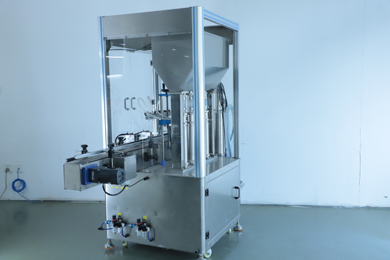Controle líquido cosmético de alta velocidade do PLC da máquina de enchimento 2.2KW