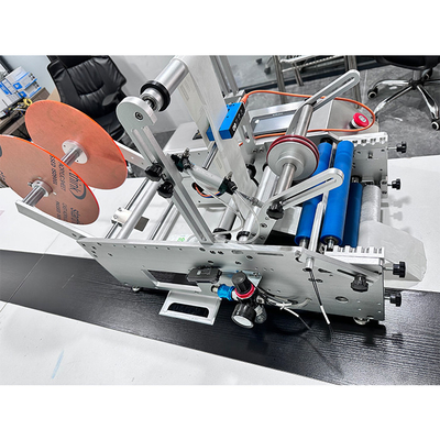 Máquina de etiquetas tampando de enchimento redonda da garrafa 220V 50HZ para industrial