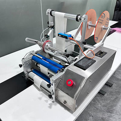 Poder semi automático da máquina de etiquetas 220V do PLC 50HZ material de aço inoxidável