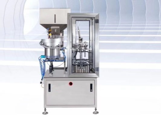 Máquina de enchimento automática de aço inoxidável 20-700 ml 40-70 garrafas / min