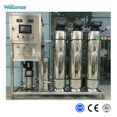 Máquina de filtragem RO de aço inoxidável 220V montada na parede com garantia de 1 ano